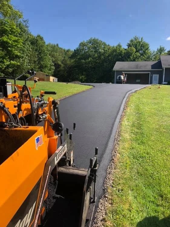 Asphalt paving in Edinboro, Pennsylvania